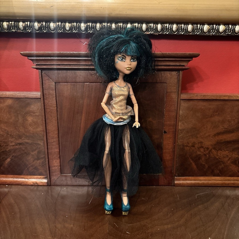 Monster High Cleo De Nile Fashion Doll Gold Black Dress Blue Heels OOAK